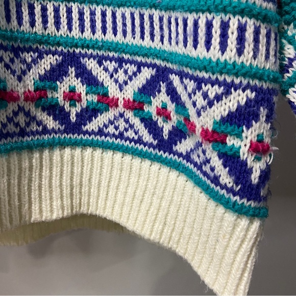 Vintage Christmas sweater aztec geometric pattern with shoulder pads, rare! - Picture 10 of 15